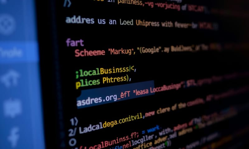 在網站程式碼中加入LocalBusiness Schema標記