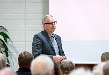 FM, historiantutkija Erkki Kinnunen