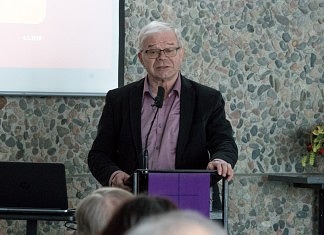 Professori emeritus Paavo Kettunen