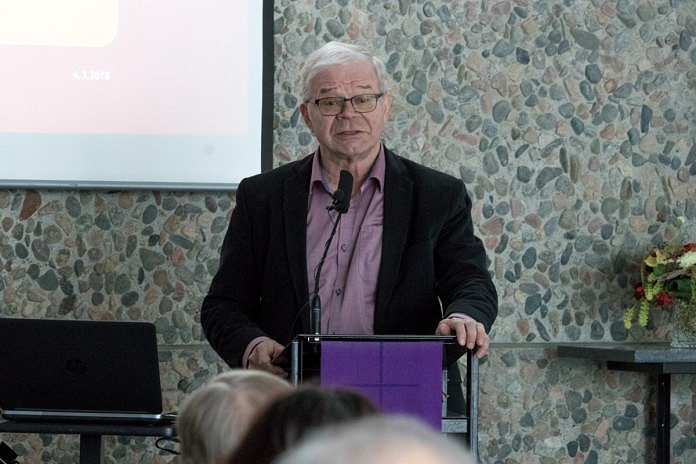 Professori emeritus Paavo Kettunen